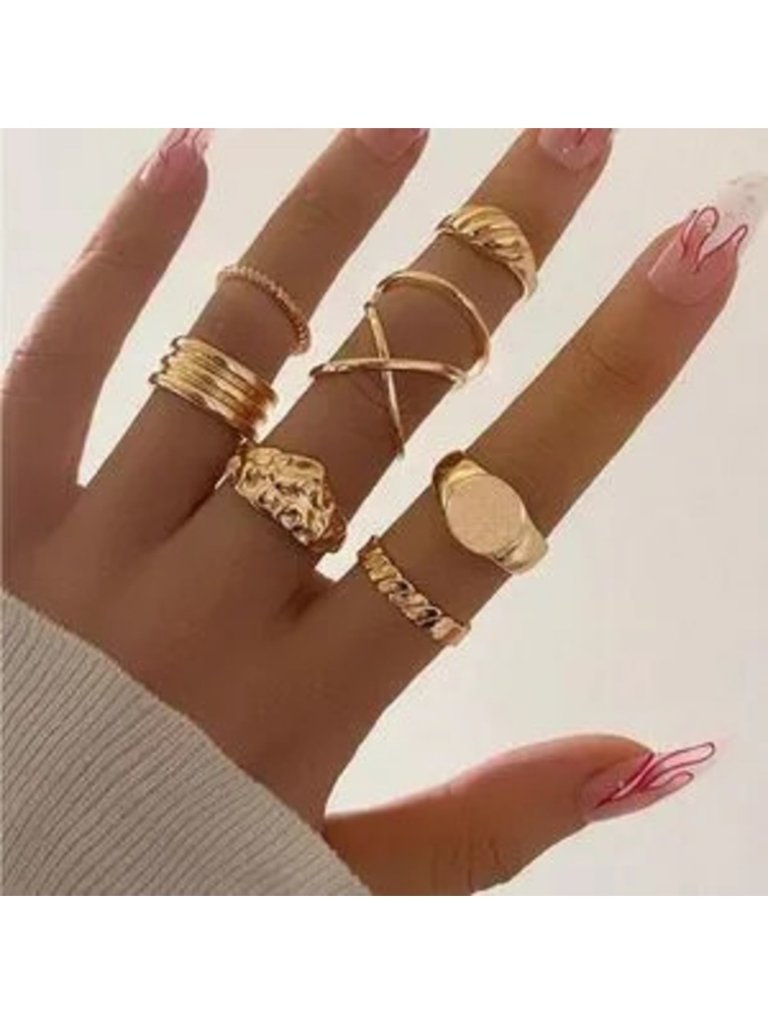 Gold 8pc Textured Ring Set